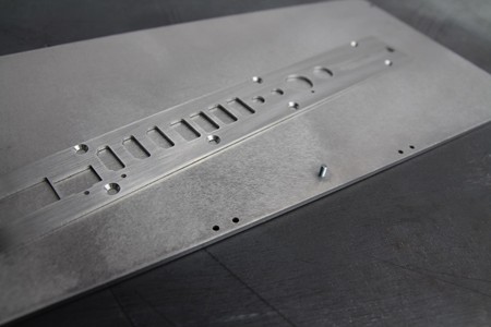 Шлифовка и установка метизов-0