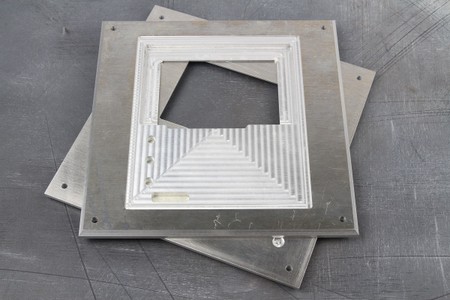 Изготовление основания панели из алюминия-0