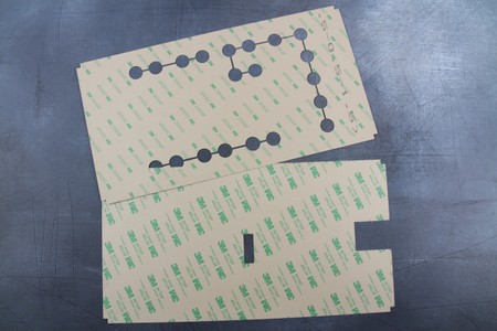 Нарезка клеевых слоев-0