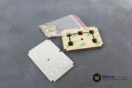 Нарезка клеевых и прижимных слоев-0