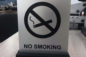 Дизайнерские настольные таблички 1