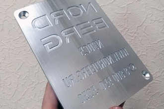 Таблички с гравировкой из металла 0