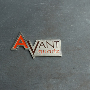 Шильд с заливкой краски