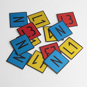 Шильды цветные из анодированного алюминия